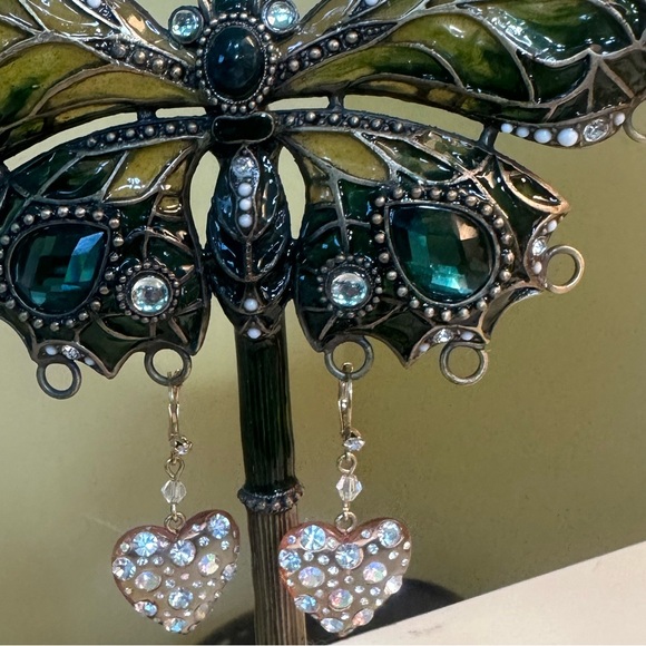 Betsy Johnson? Vintage NEW Condition Pink Lucite Heart Drop Earrings w/ Crystals - Picture 1 of 6